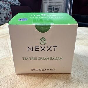 NEXXT Tea Tree Cream Balsam - Green and White